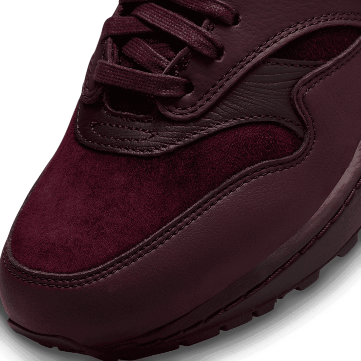 Nike Air Max 1 Burgundy Crush (W) Angle 4