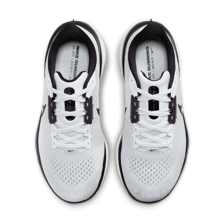 Nike Vomero 17 Road (Extra Wide) Angle 1