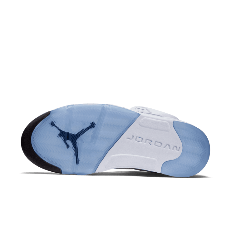 Jordan 5 Retro Metallic White (2015) Angle 0