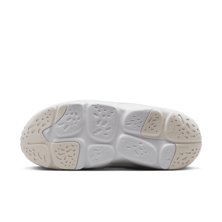 Jordan Roam Slides Angle 1