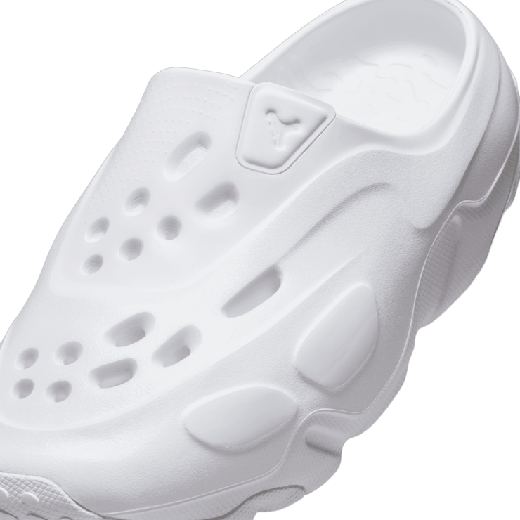 Jordan Roam Slides Angle 3