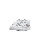 Nike Blazer Mid '77 (TD) Angle 2
