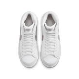 Nike Blazer Mid '77 (GS) Angle 1