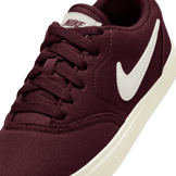 Nike SB Check Canvas Skate (GS) Angle 4