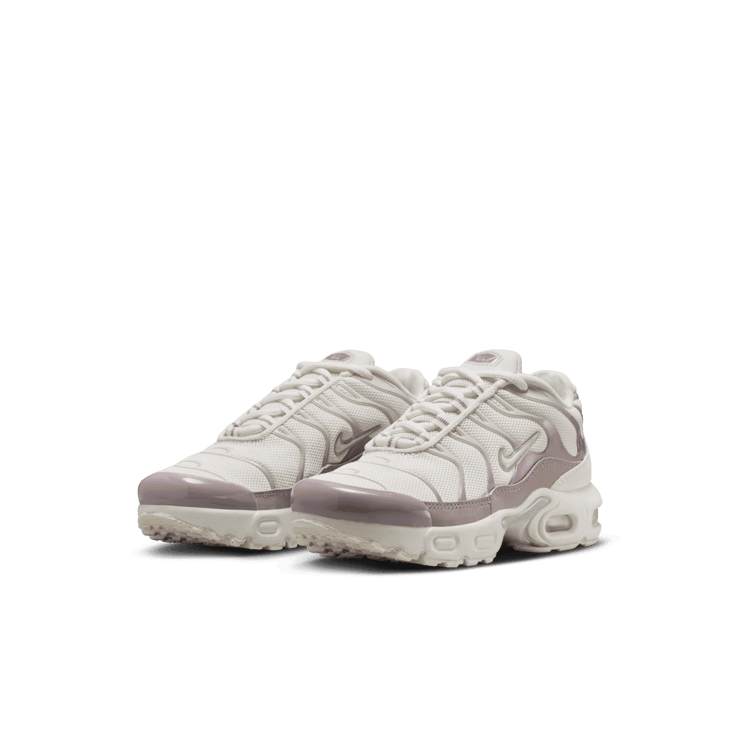 Nike Air Max Plus (PS) Angle 2