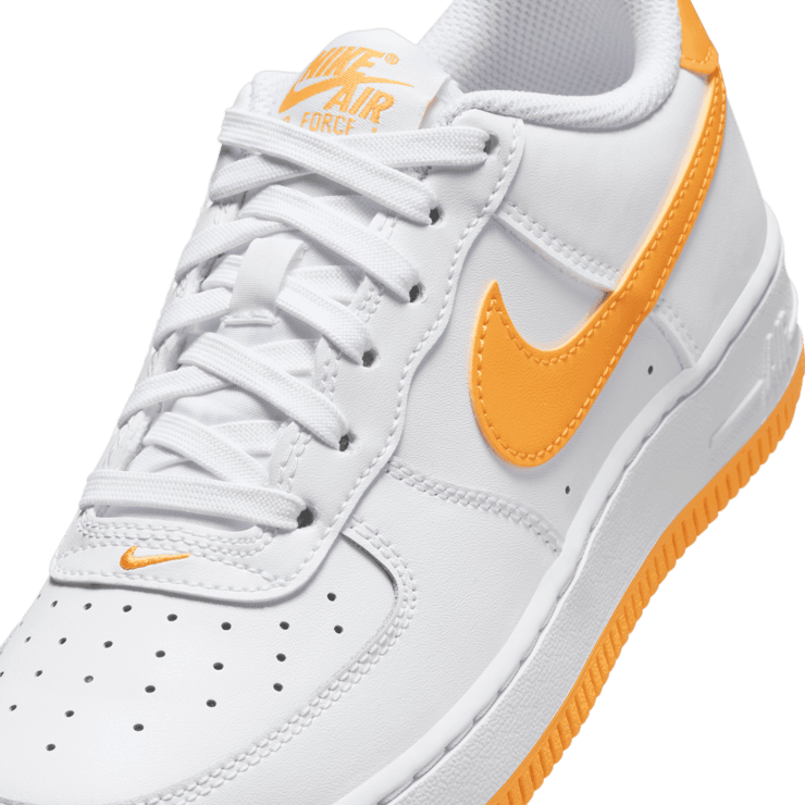 Nike Air Force 1 (GS) Angle 4