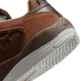 Nike SB Vertebrae SB 'Cacao Wow Red' Angle 5