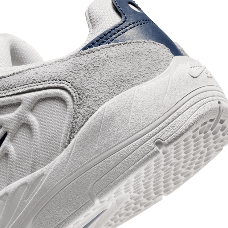Nike SB Vertebrae SB 'Platinum Tint Navy' Angle 5