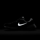 Nike V2K Run Angle 7