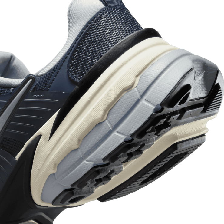 Nike V2K Run Angle 5
