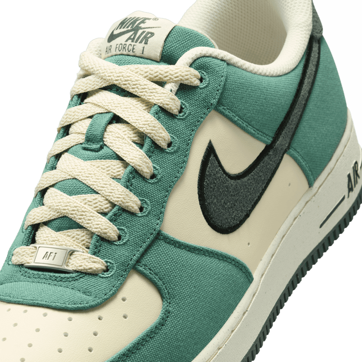 Nike Air Force 1 Low Notebook Doodle Pack Vintage Green Angle 4