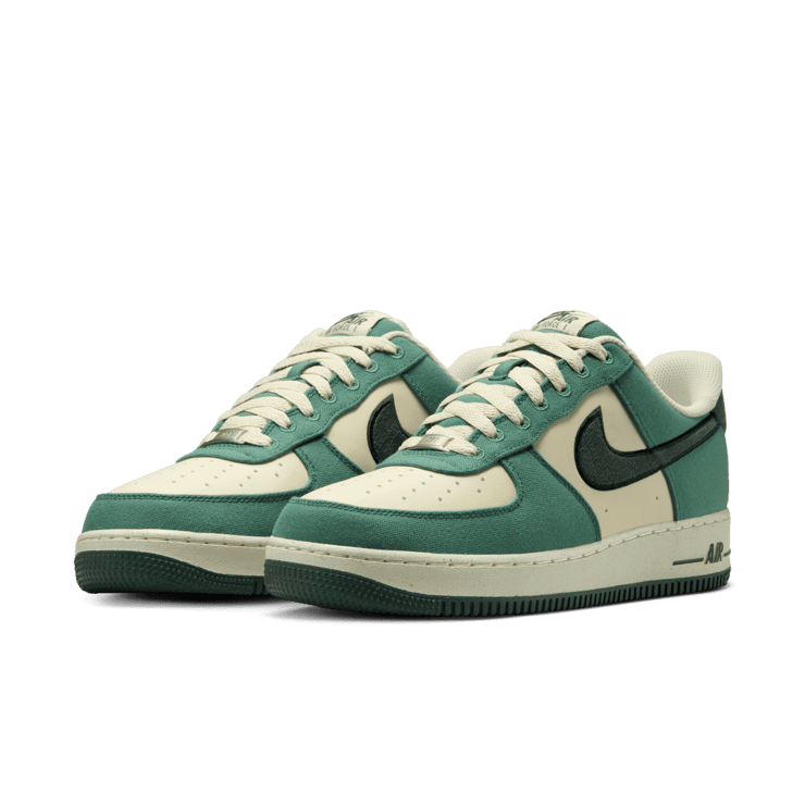 Nike Air Force 1 Low Notebook Doodle Pack Vintage Green Angle 2