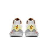 Nike Kyrie 2 Low Spongebob Sandy Cheeks Angle 3