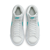 Nike Blazer Mid '77 (GS) Angle 1
