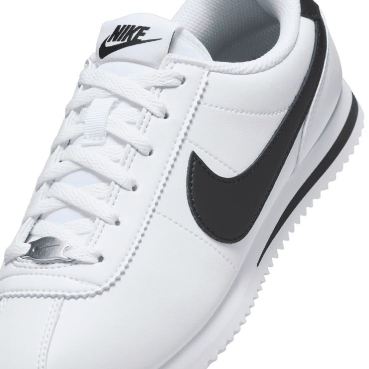 Nike Cortez (GS) Angle 4