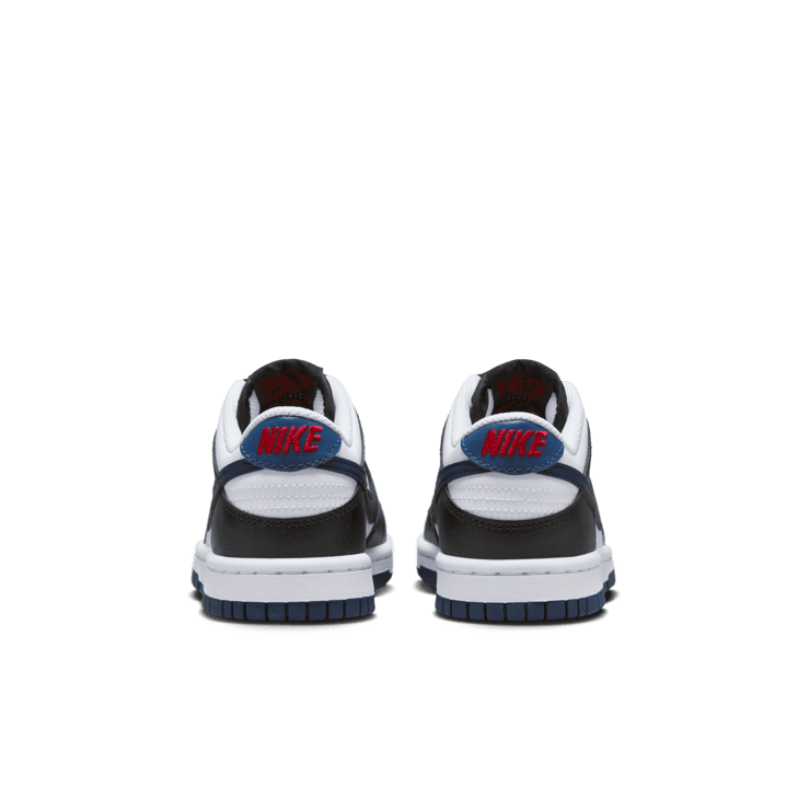 Nike Dunk Low (GS) Angle 3