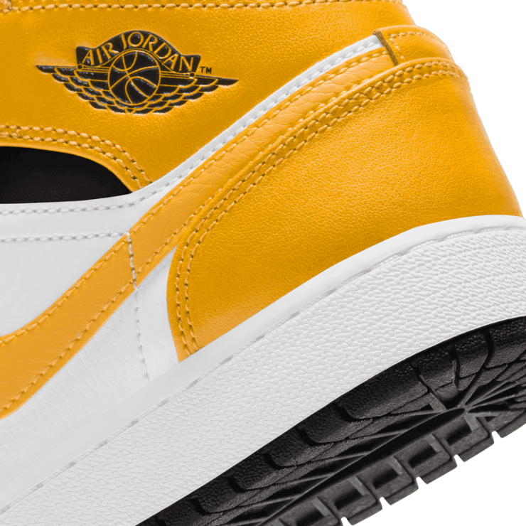 Air Jordan 1 Mid  'University Gold' (GS) Angle 5