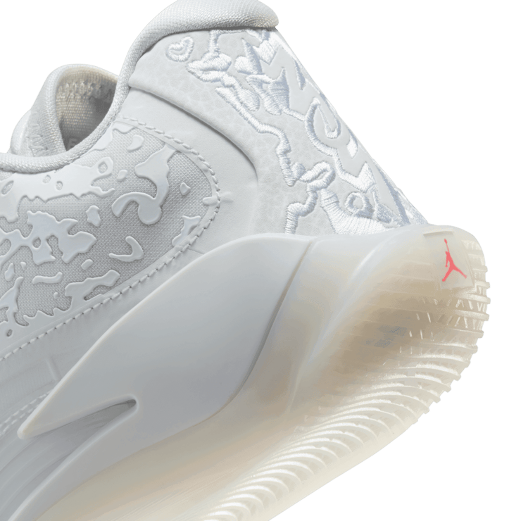 Nike Jordan Zion 3 'Sanctuary - White' (GS) Angle 5