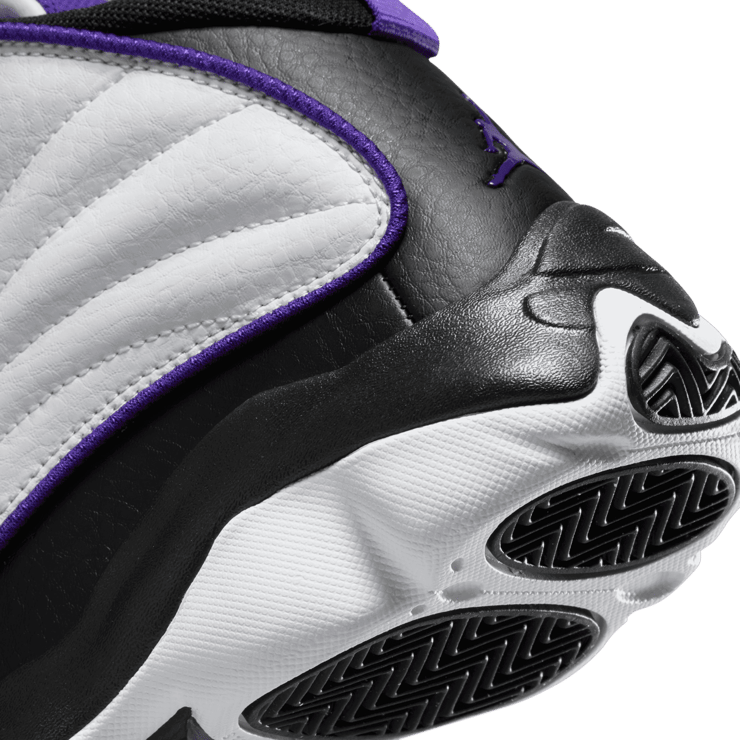 Jordan Pro Strong  'Electro Purple' (GS) Angle 5