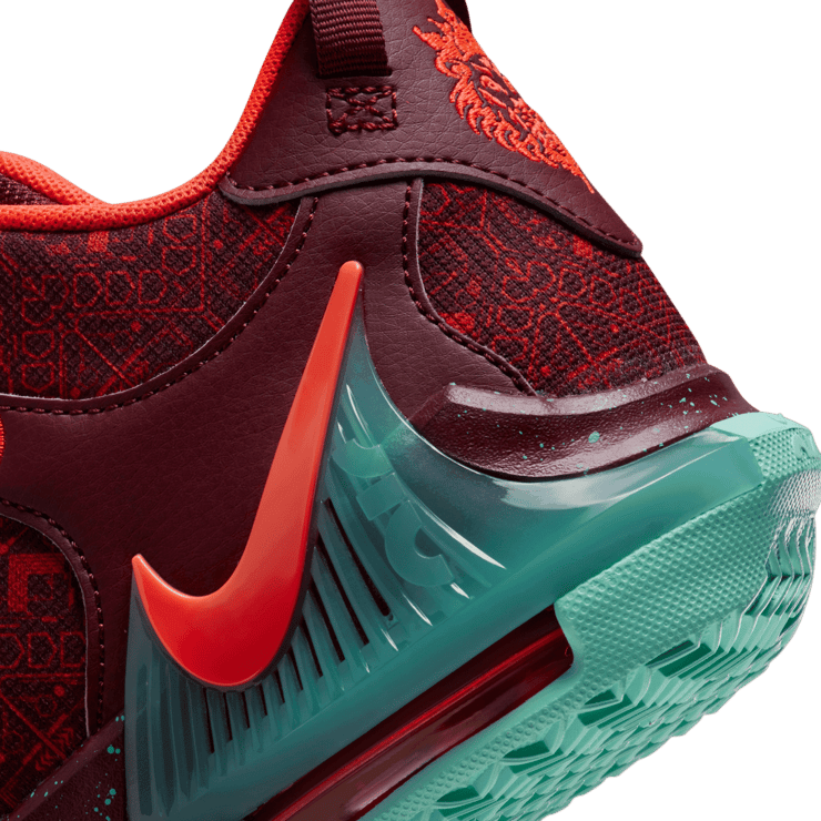 Nike LeBron Witness 7 SE 'Team Red Jade' (GS) Angle 5