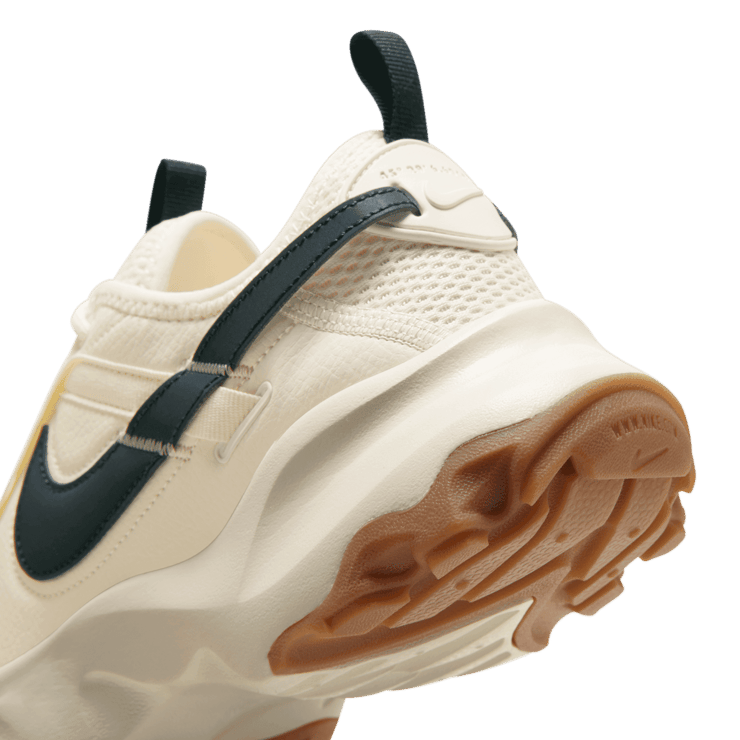 Nike TC 7900 Angle 5