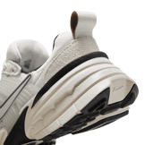 Nike V2K Run Angle 5