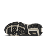 Nike V2K Run Angle 0