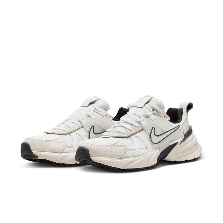 Nike V2K Run Angle 2