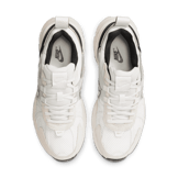 Nike V2K Run Angle 1