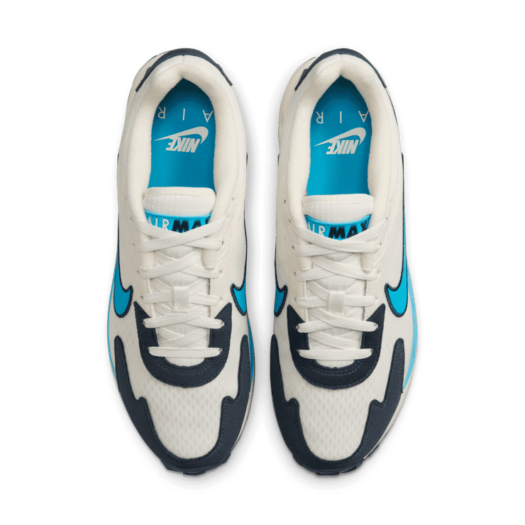 Nike Air Max Solo Angle 1