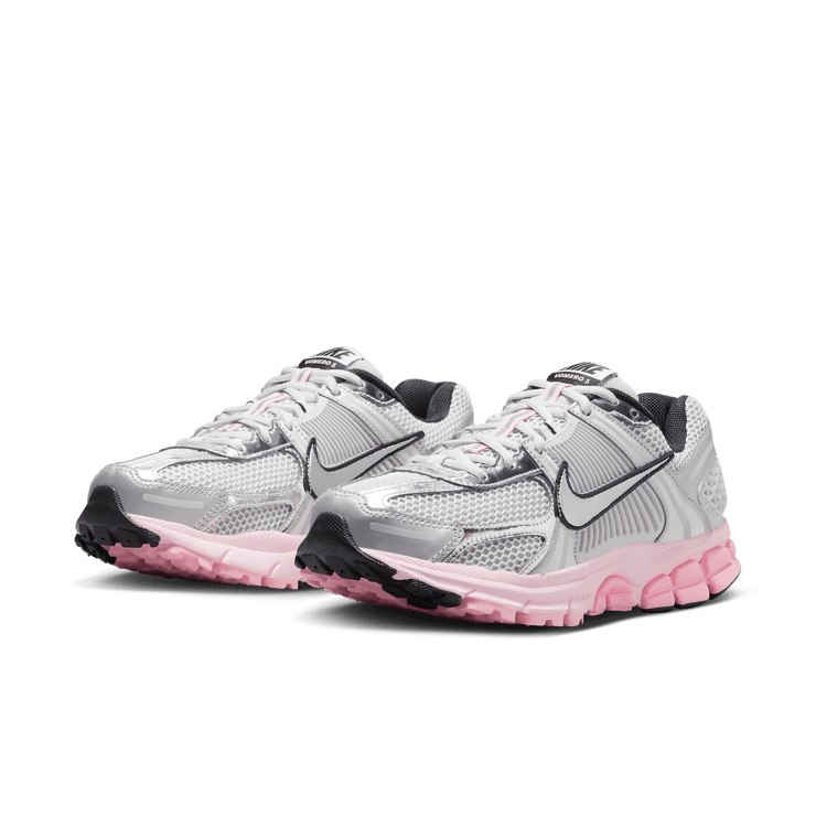 Nike Zoom Vomero 5 Metallic Silver Pink Foam (W) Angle 2