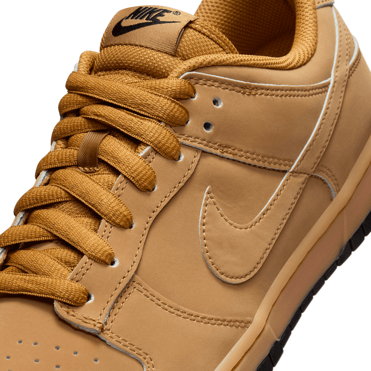 Nike Dunk Low Retro Wheat Angle 4