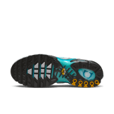 Nike Air Max Plus One Block Down Matte Silver Angle 0