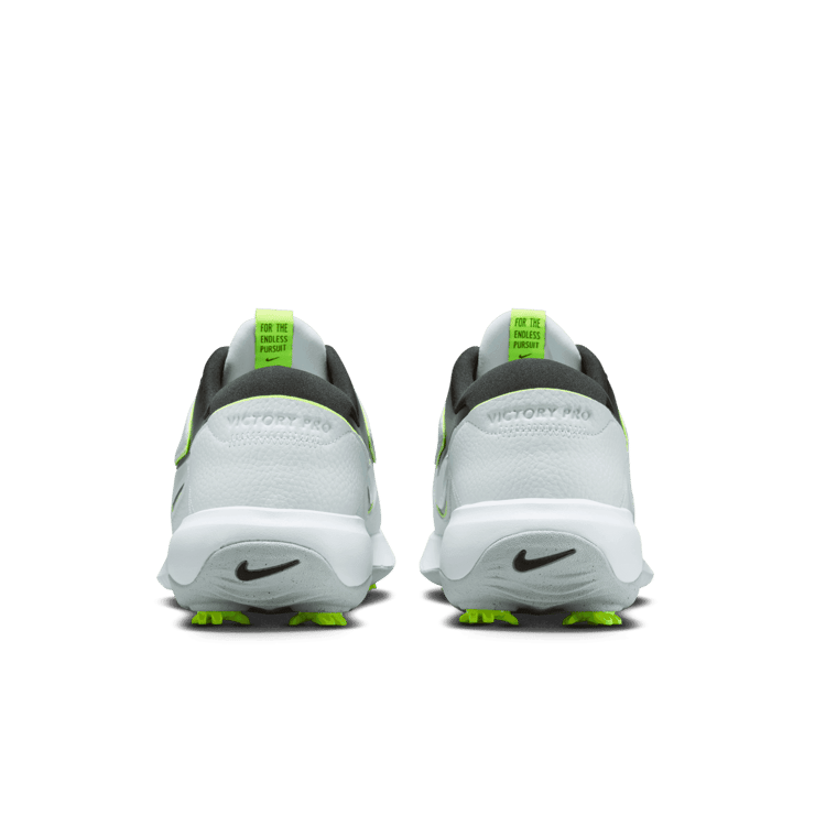 Nike Victory Pro 3 Golf (Wide) Angle 3