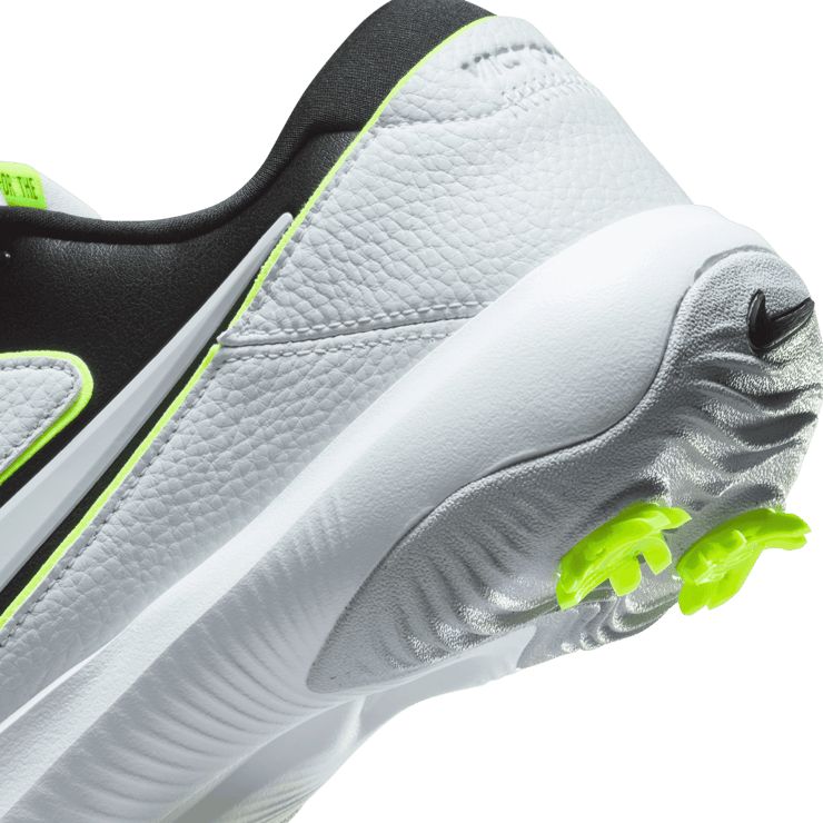 Nike Victory Pro 3 Golf (Wide) Angle 6