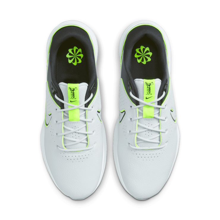 Nike Victory Pro 3 Golf (Wide) Angle 1