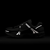 Nike Zoom Vomero 5 Angle 8