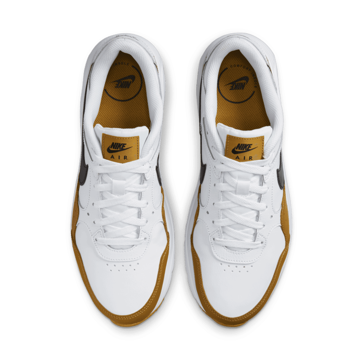 Nike Air Max SC Leather Angle 1