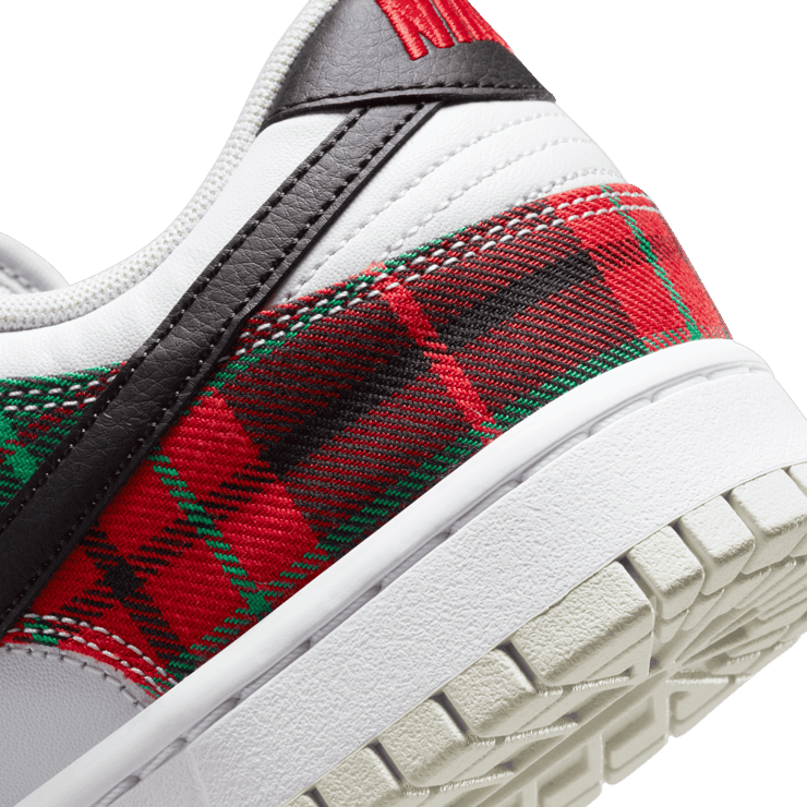 Nike Dunk Low Premium Tartan Plaid Angle 5