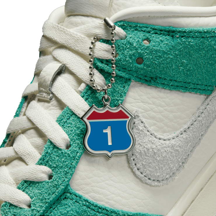 Nike Dunk Low Kasina Neptune Green Angle 10