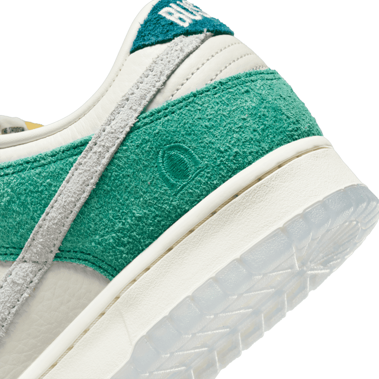 Nike Dunk Low Kasina Neptune Green Angle 5