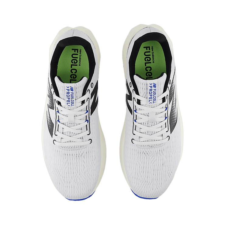 New Balance FuelCell Propel v5 Grey Beige Black Angle 1