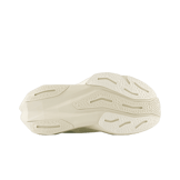 New Balance FuelCell Rebel v4 White Beige (W) Angle 3