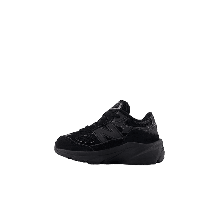 New Balance 990v6 Black (GS) Angle 0