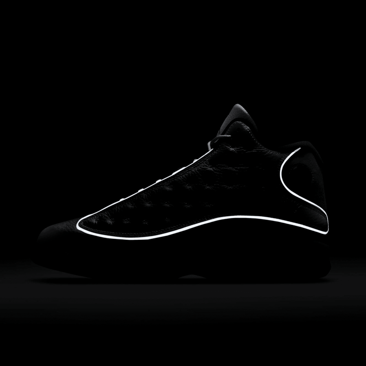 Air Jordan 13 Retro White Lucky Green Angle 6