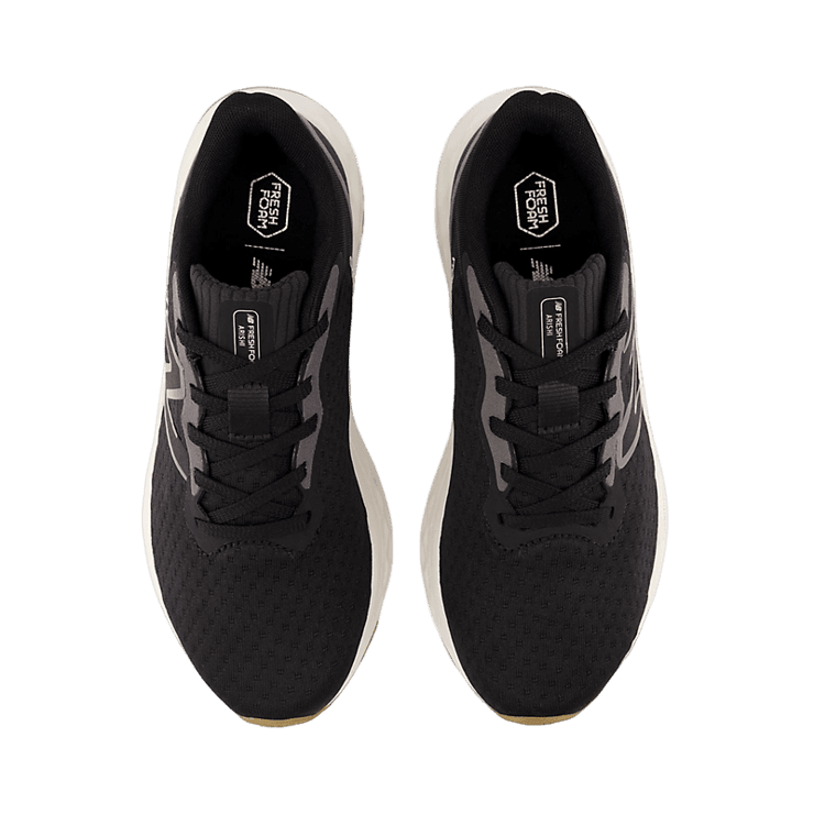New Balance Fresh Foam Arishi v4 Black Beige (W) Angle 1