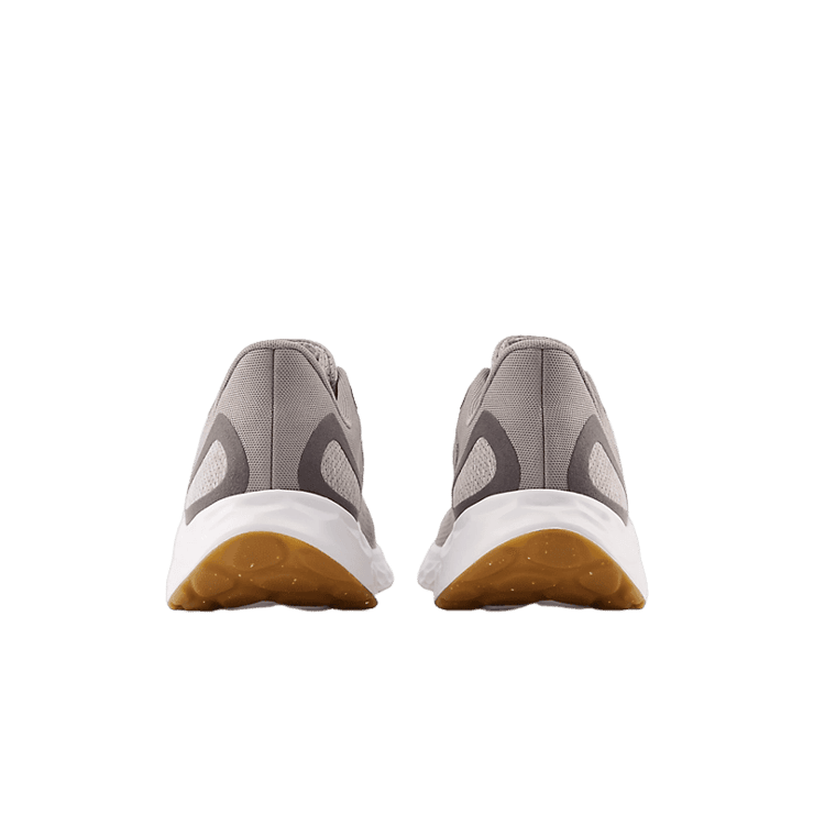 New Balance Fresh Foam Arishi v4 Grey Beige Angle 4