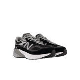 New Balance FuelCell 990v6 Black Grey (GS) Angle 2