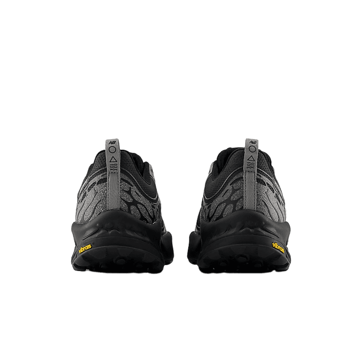 New Balance Fresh Foam X Hierro v8 Black Grey Angle 4