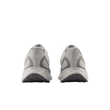 New Balance Fresh Foam Arishi v4 Grey Angle 4